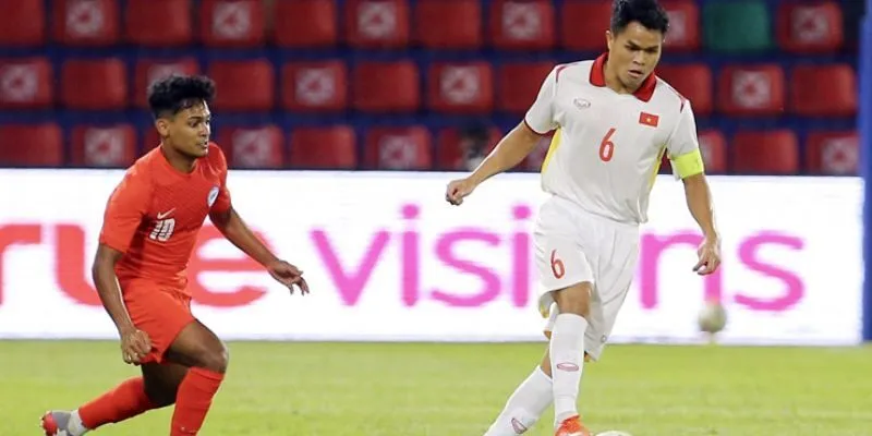 Hành trình đá bóng đầy thử thách