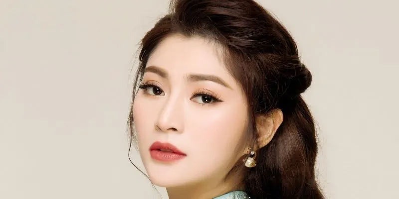 Hôn nhân với người chồng kín tiếng