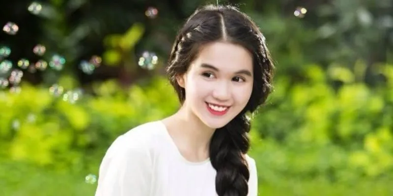 Những drama quanh người mẫu Ngọc Trinh