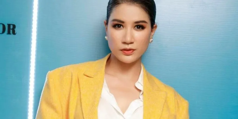 Sự nghiệp làm nghề người mẫu Trang Trần