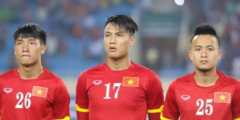 Tiểu sử cầu thủ Mạc Hồng Quân