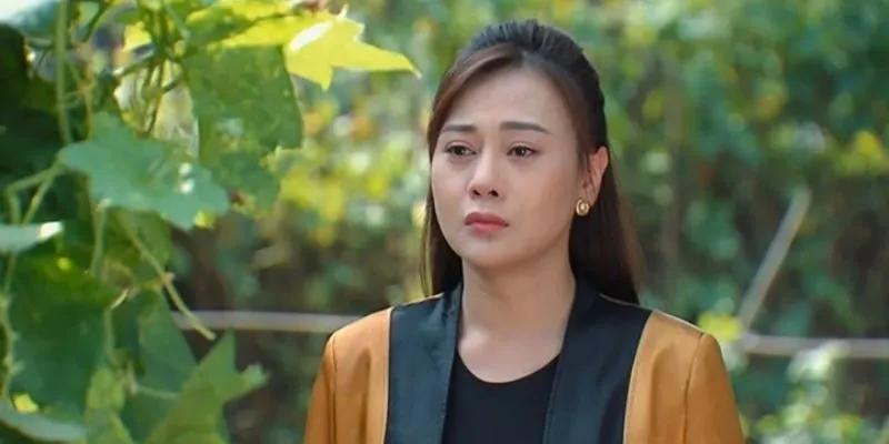 Tiểu sử Phương Oanh